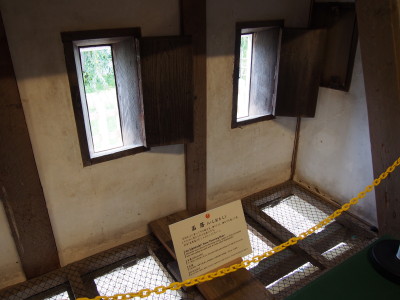 弘前公園で「スマートグラスガイドツアー体験」_d0131668_14381627.jpg