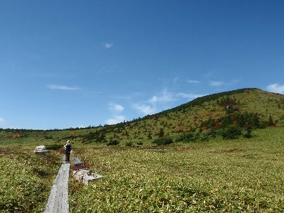 久しぶりの一切経山_a0096989_20084114.jpg