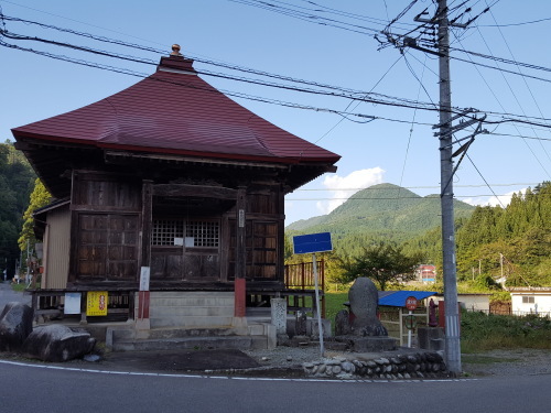 一ノ木街道を歩いた_e0016828_14221106.jpg