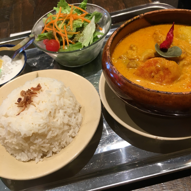 カレーガーランチ、カムオーン_b0325867_20454165.jpg