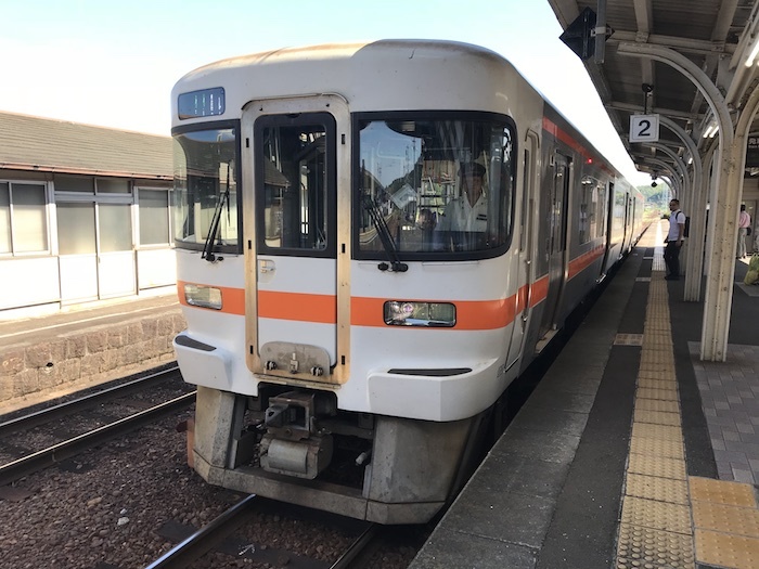 紀州路列車の旅　その弐_b0069156_22441268.jpg