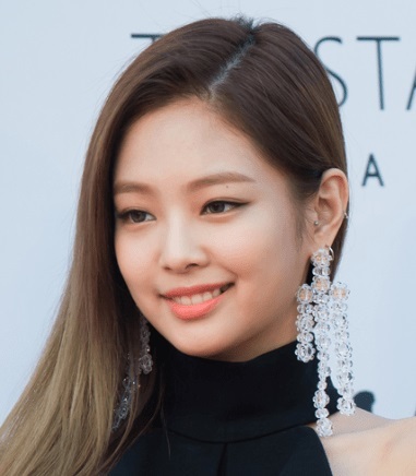 日本でも大人気!BLACKPINKジェニー、世界の美しい顔ランキング22位 ...