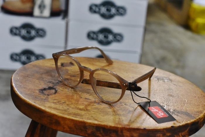 秋の行楽に。。。Ray Ban WAYFARER (某メーカー・別注)_d0152280_02012412.jpg