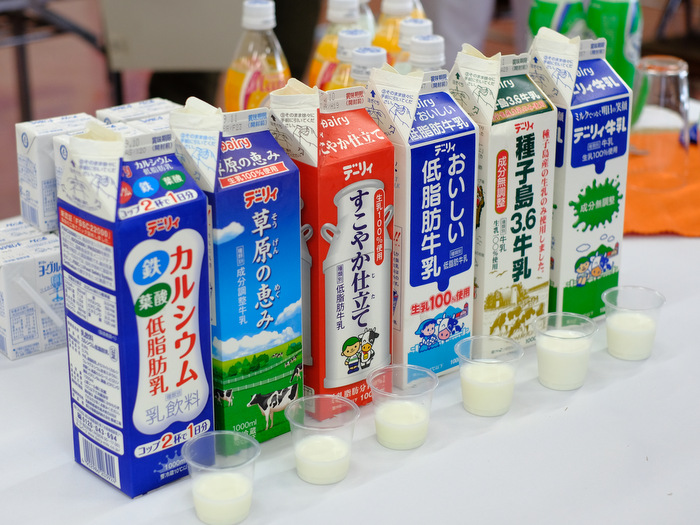 「愛のスコールでおなじみ!デーリィ南日本酪農 工場見学」_a0000029_10551830.jpg