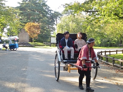 弘前公園観光人力車②*車夫編_d0131668_1005590.jpg