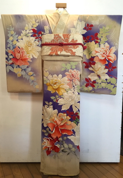 30日から!目黒「空フル」逸品!薔薇と小手毬訪問着×水色朱色鳩刺繍帯♪販売商品39_c0321302_02121322.jpg