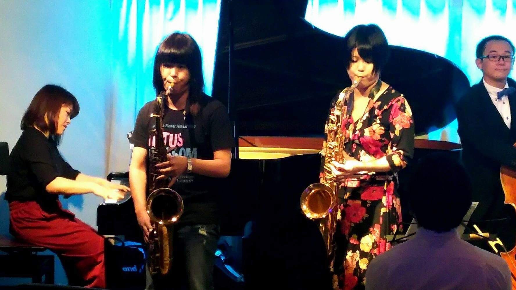広島  Jazzlive comin 本日金曜日のライブ！ と   10月のライブスケジュール_b0115606_10454384.jpeg