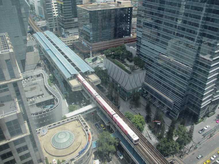 e0365419_1341447.jpg