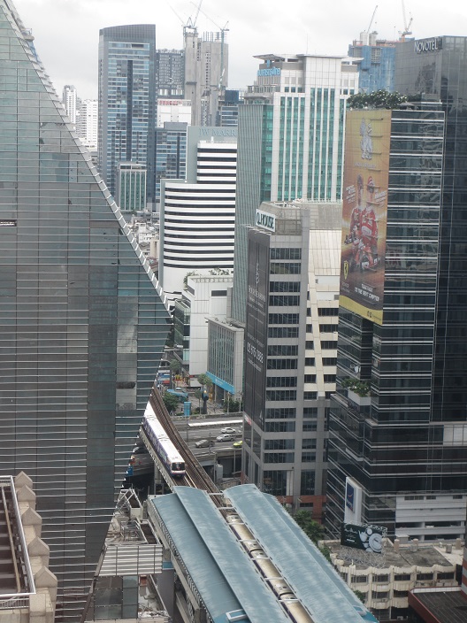 e0365419_1342410.jpg