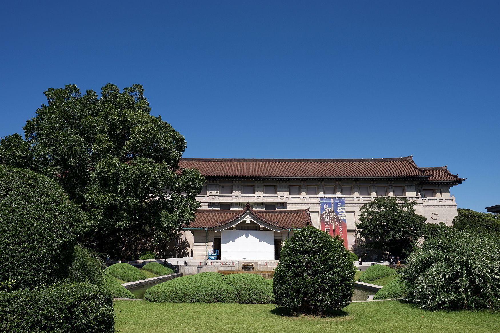 旧東京帝室博物館 本館（現・東京国立博物館本館）　画像_b0212342_09401516.jpg