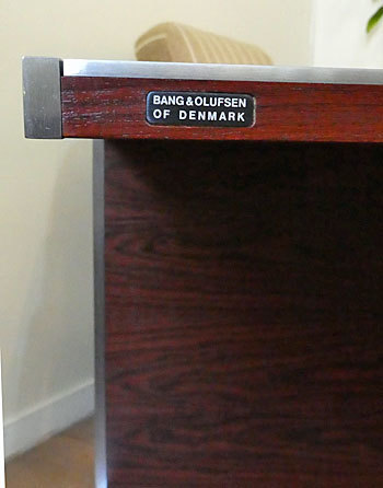 Bang&Olufsen Audio rack_c0139773_18353619.jpg