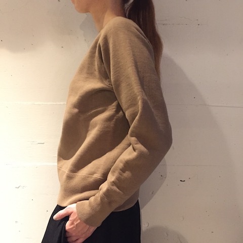 ベージュカラーのスウェット LENO&Co._d0364239_17592841.jpg
