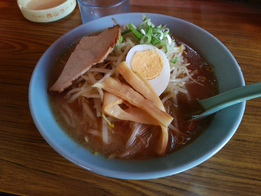 閉店する福来軒本店（16条店）さんで味噌ラーメン（札幌市中央区南16西8：2017年145杯目）_b0128821_10191776.jpg