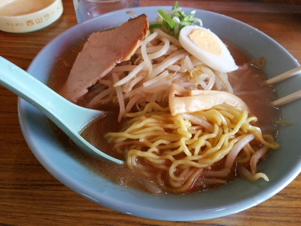 閉店する福来軒本店（16条店）さんで味噌ラーメン（札幌市中央区南16西8：2017年145杯目）_b0128821_10324668.jpg