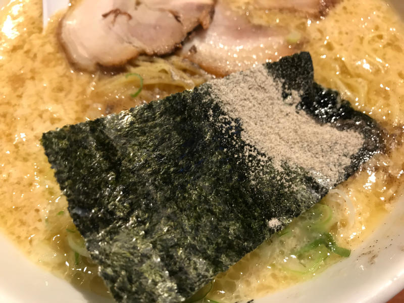 萬珍軒 玉子とじラーメン&麻婆飯_a0359239_22235701.jpg