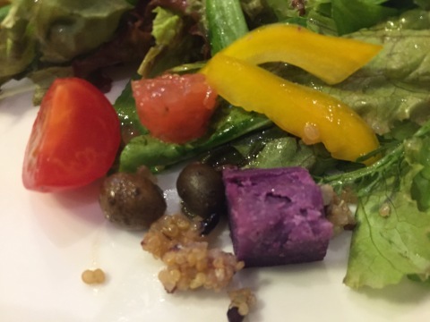 喫茶 1er ぷるみえ (鶏肉ガパオライスにマヨジェノベーゼソース)_e0115904_15525607.jpg