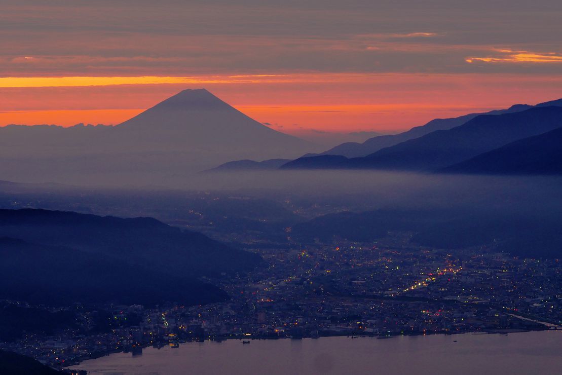 夢は朝開く♪　高ボッチから富士山シルエットロマン（３）_a0031821_08542328.jpg