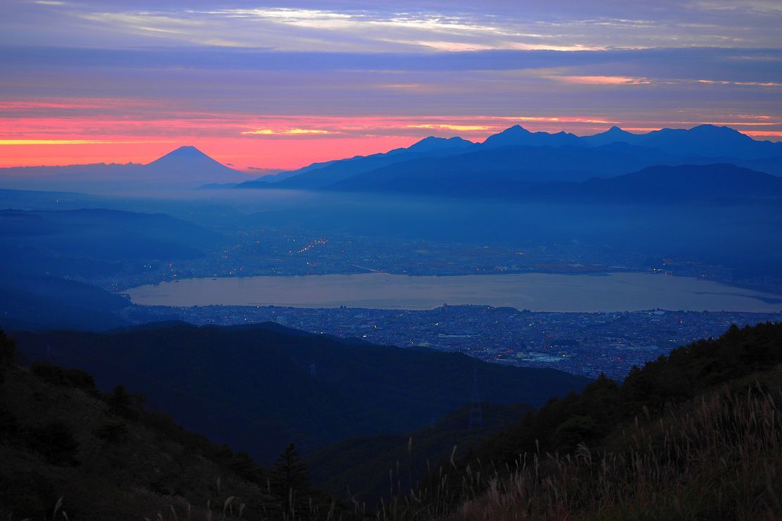 夢は朝開く♪　高ボッチから富士山シルエットロマン（３）_a0031821_09002372.jpg