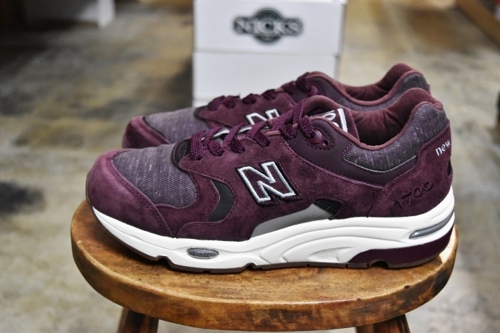 生憎の雨ですが・・・!? 好いモノ入荷してます。。。adidas Pro MODEL Limited!★!_d0152280_15072175.jpg
