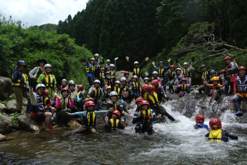 伊賀へ・木津川でシャワークライミング_e0008880_09064677.jpg