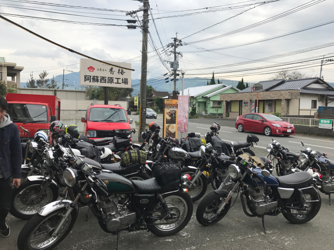 週末バイクのお祭りでした(^○^)_d0132688_12120469.jpg