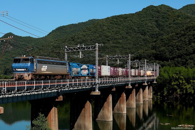 隣県遠征の〆はEF200で。_c0347168_17322387.jpg