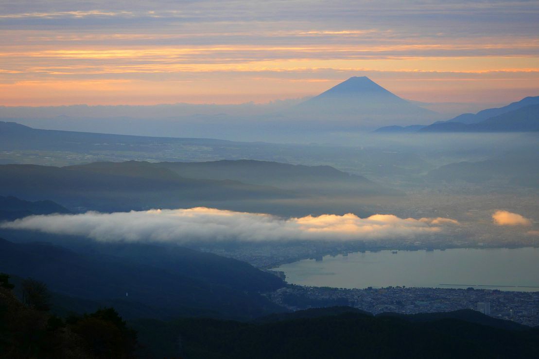 高ボッチから諏訪湖富士山の夜明け（５）_a0031821_10333243.jpg