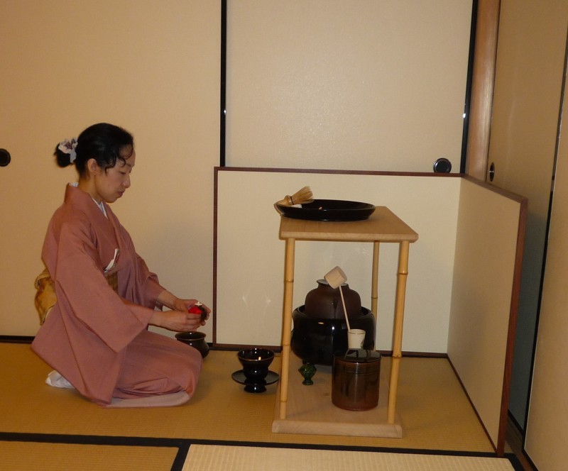 行台子 : つれづれ