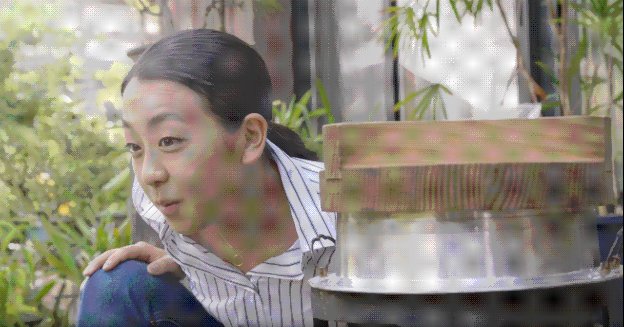 e0199691_01085331.gif