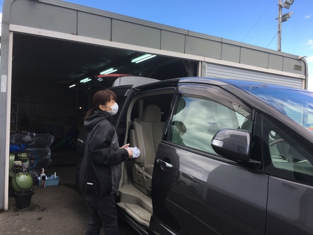 10月5日(木)☆TOMMYアウトレット☆あゆブログ(*^^)v エスティマO様納車♪ 自社ローン・ローンサポート☆_b0127002_17151036.jpg