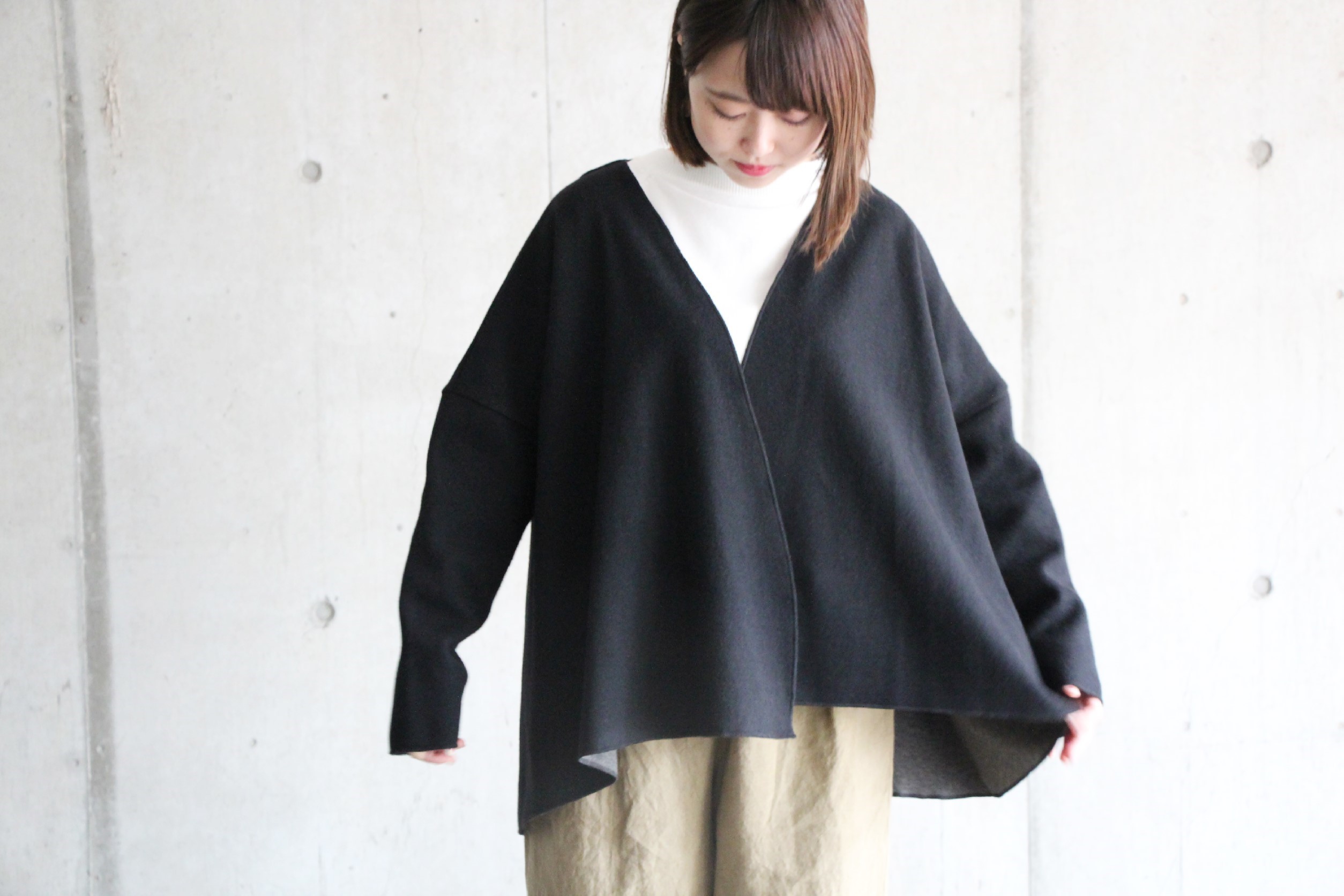 リネンパンツと羽織り入荷_b0165512_18401362.jpg