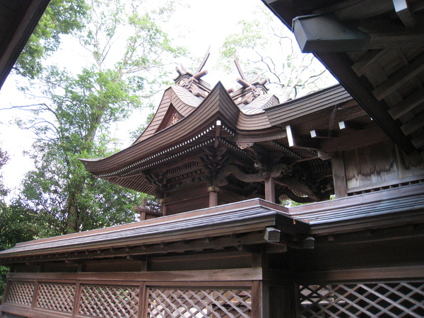 顕宗仁賢神社(けんそうにんけんじんじゃ、神戸市西区押部谷町)_d0287413_1425383.jpg