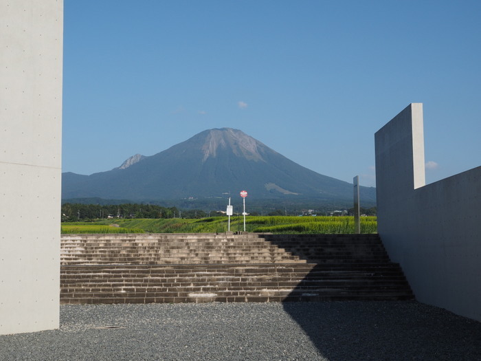 植田正治写真美術館_c0116915_00375482.jpg