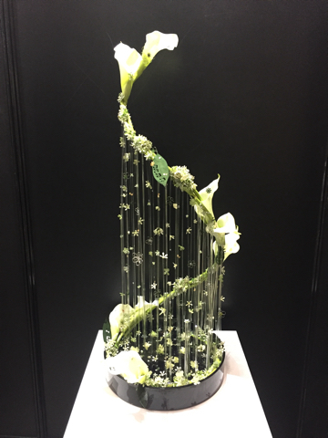 日本フラワーデザイン大賞 おやつのお花 きれい 可愛い いとおしいをデザインしましょう
