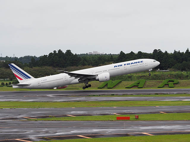 成田空港でのB787、A350-900 他_f0199866_20340280.jpg