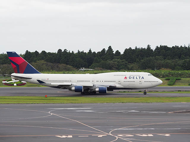 成田空港でのB787、A350-900 他_f0199866_20344302.jpg