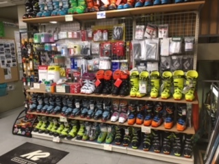 初雪降りましたね