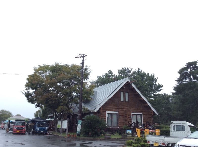 b0220002_23122296.jpeg