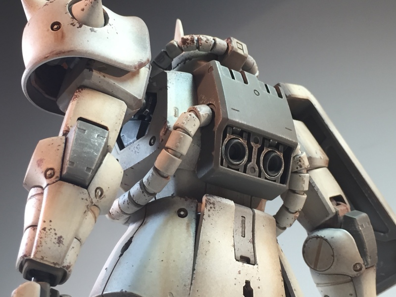 MG 1/100 MS-06J ザクⅡ エルマー・スネル大尉機 ホワイト