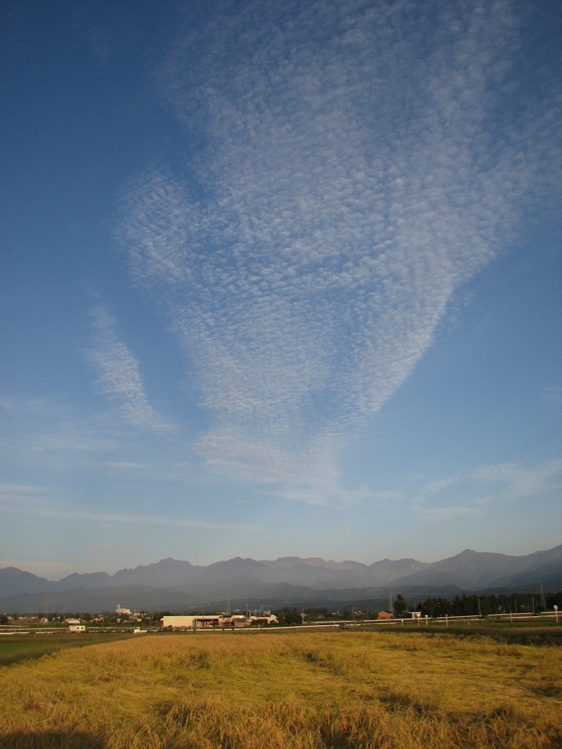 暮れゆく立山連峰_f0281398_03440872.jpg