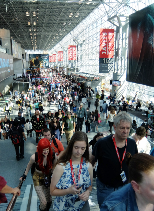 初日の朝から大盛況のNew York Comic Con 2017_b0007805_1555948.jpg