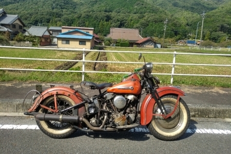 1947 Knucklehead_a0159215_13050852.jpg