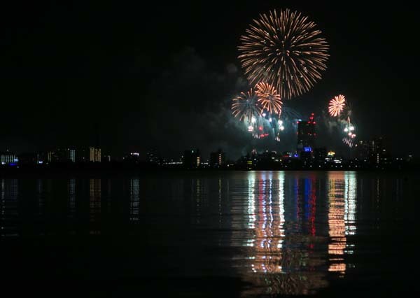 茨城県フラワーパークと土浦の花火。_f0147025_21015606.jpg