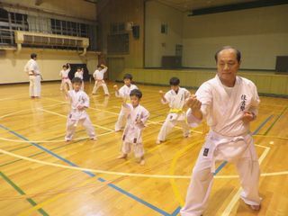 土曜日空手　YC琴似･宮の沢教室･麻生道場_c0118332_22551970.jpg