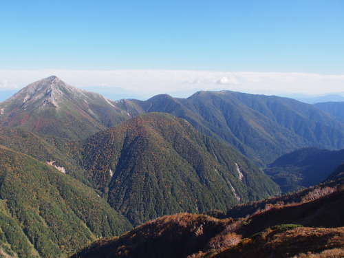 錦秋の燕岳～大天井岳～西岳縦走 № ③　　2017.9.29～10.１_b0335256_13231833.jpg