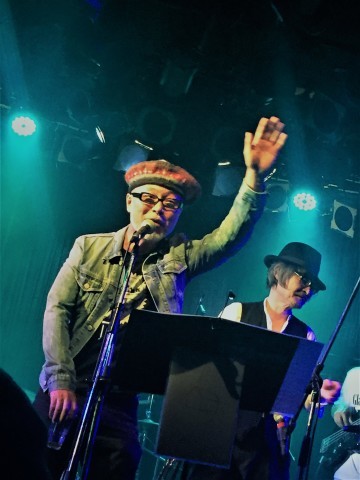 e0147206_01152011.jpg