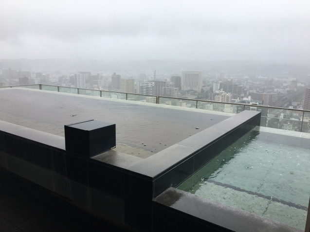 雨でも楽しかった天空の露天風呂_b0366211_17345050.jpeg