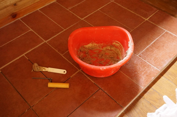 薪ストーブがやってくる 〜DIY 炉台のタイル貼り〜_d0348118_08584036.jpeg