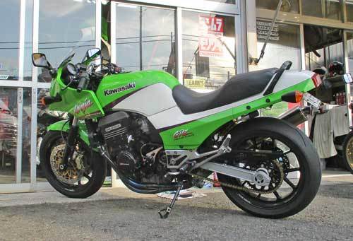 gpz900r 外装　カウルセット