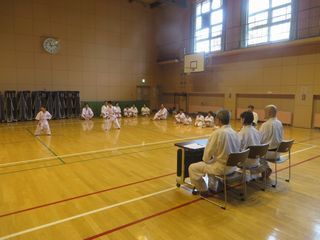 日曜空手　屯田教室　秋期昇級審査会と新しい仲間！_c0118332_15094548.jpg